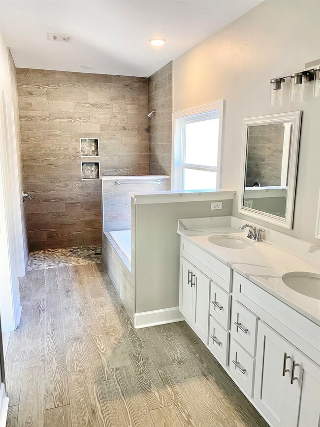 107 Country Club Dr, Crawfordville, FL 32327 - photo 6