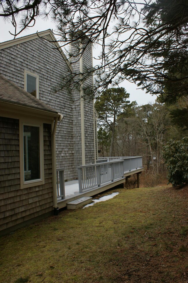 3.Side view