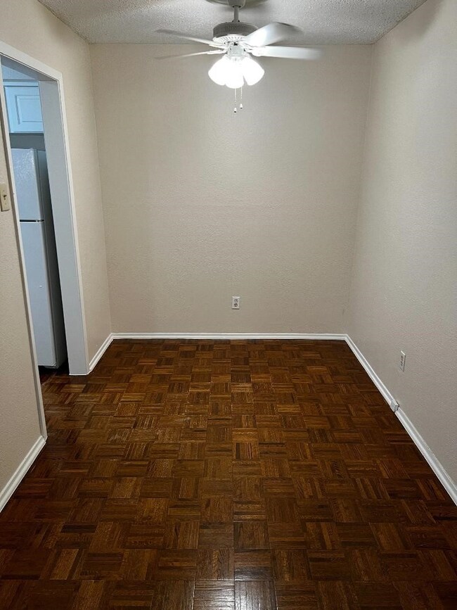 4845 Cedar Springs Rd unit 269, Dallas, TX 75219 - photo 4