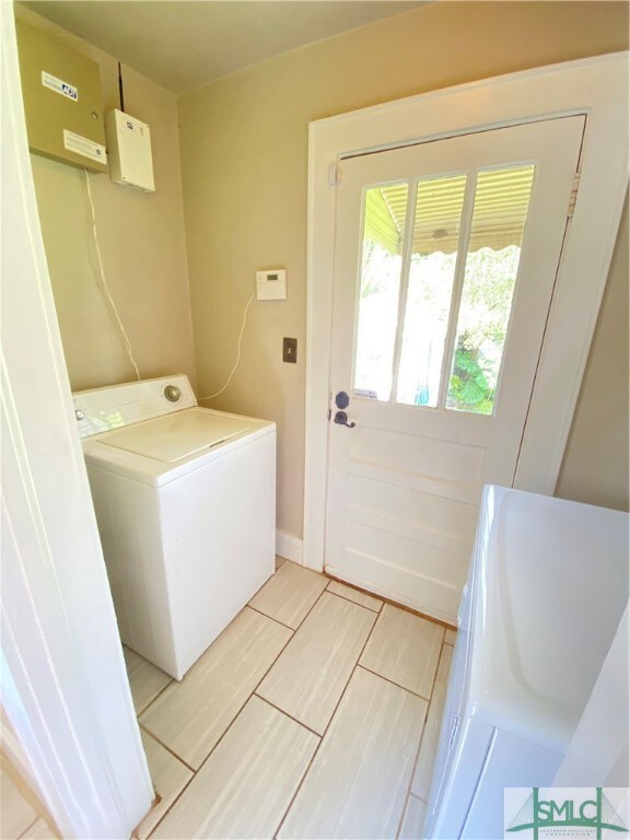 634 E 52nd St, Savannah, GA 31405 - photo 6