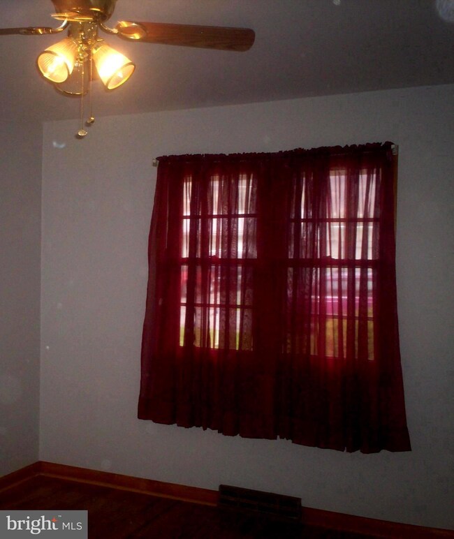1065 Carolina Ave, Keyser, WV 26726 - photo 7