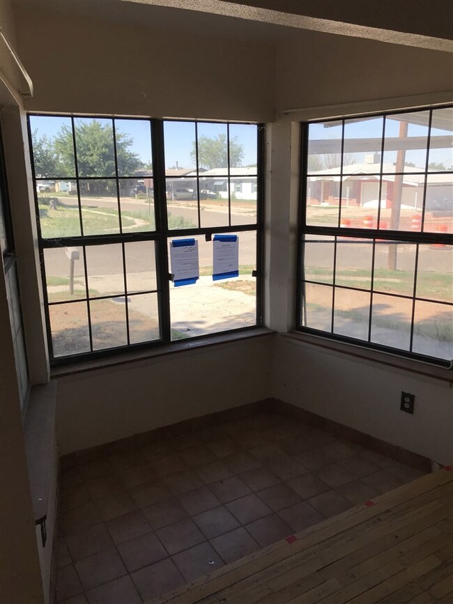 1701 7th St, Alamogordo, NM 88310 - photo 4