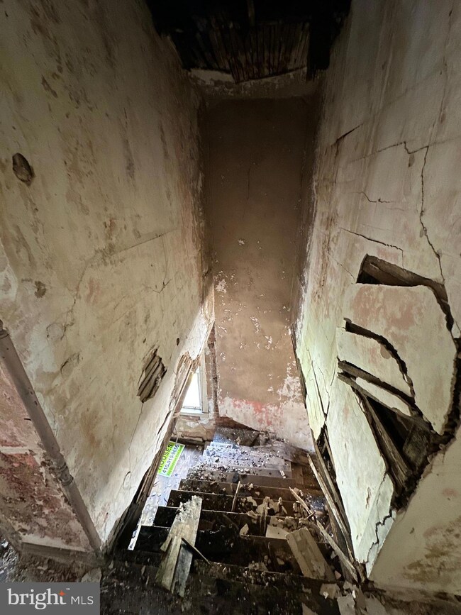 1020 Mckean Ave, Baltimore, MD 21217 - photo 6