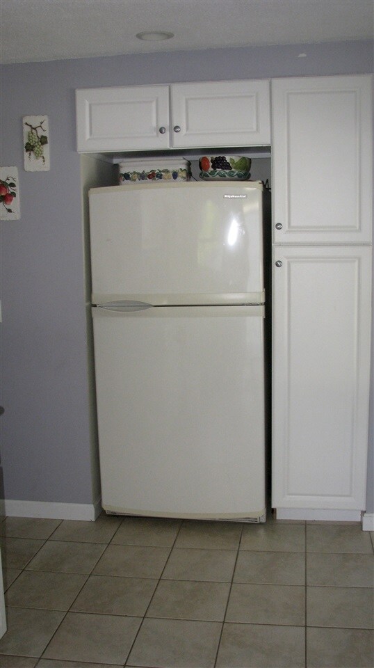 18 Ridgefield Dr, Milford, NH 03055 - photo 5