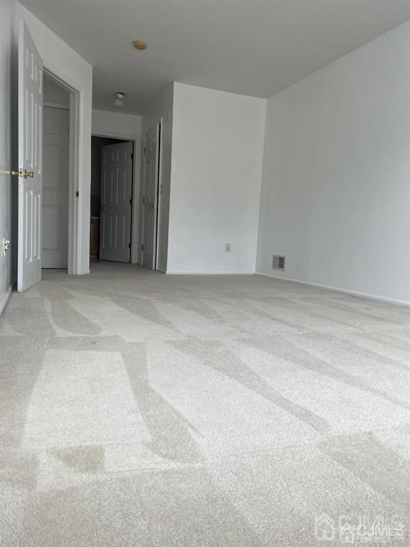 239 Vasser Dr, Piscataway, NJ 08854 - photo 6