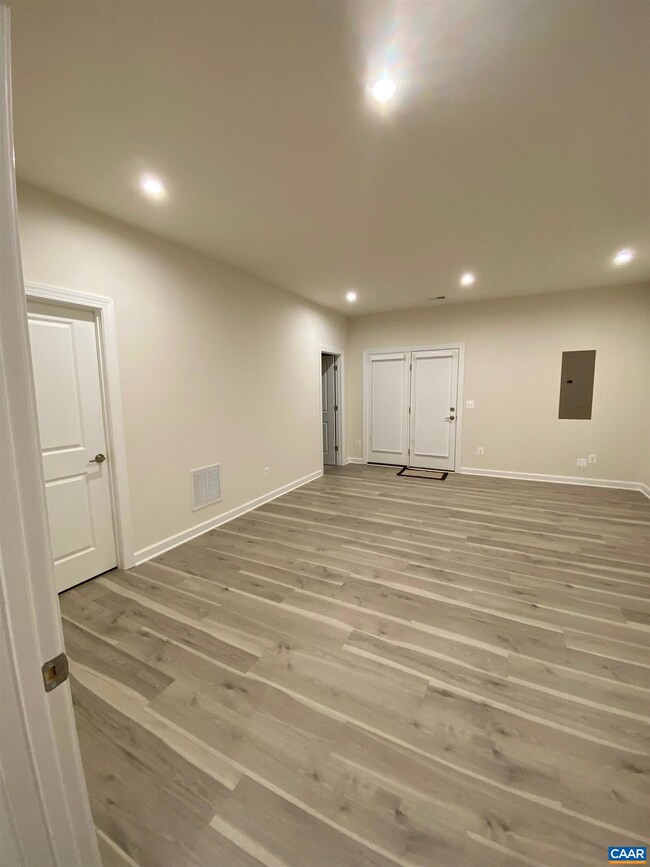 1840 Fowler St, Charlottesville, VA 22901 - photo 6