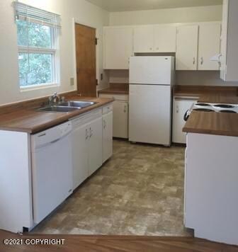 1512 Summit View St, Anchorage, AK 99504 - photo 3