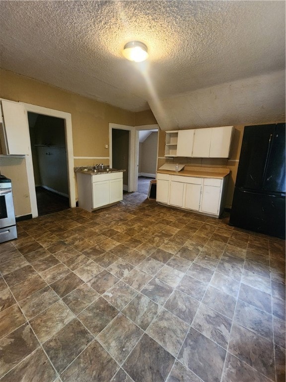 2 Hollister St, Rochester, NY 14605 - photo 2