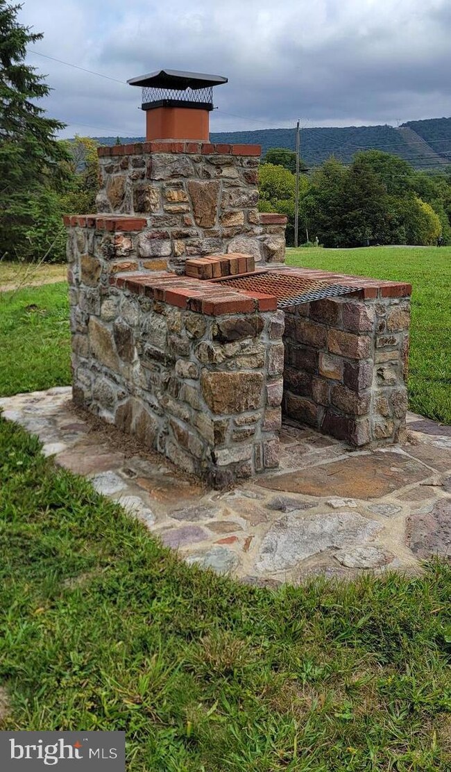 3602 Highland Ridge Rd, Berkeley Springs, WV 25411 - photo 7