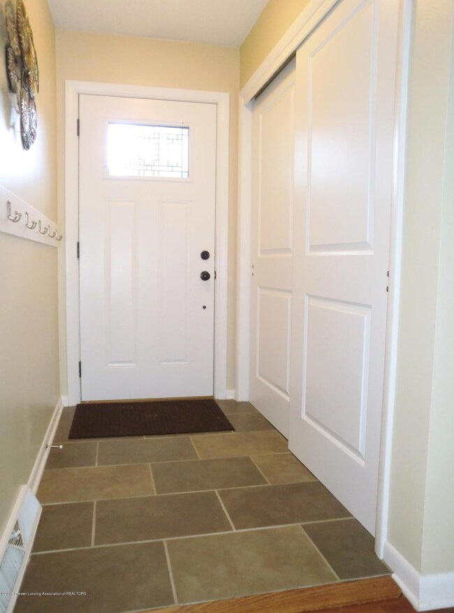 Foyer/Entry