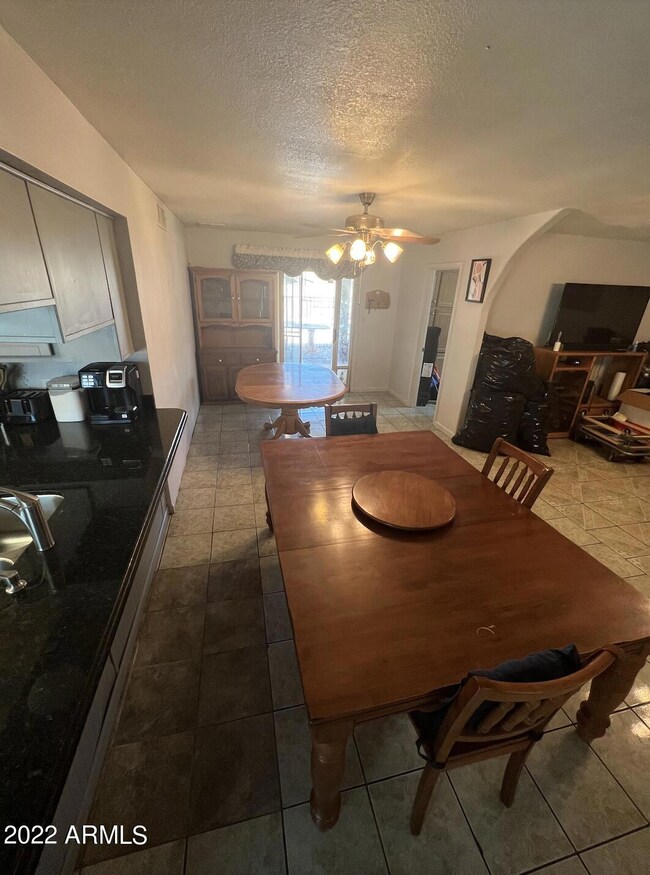 7809 W Monterey Way, Phoenix, AZ 85033 - photo 5