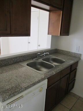 8821 N 2nd St unit B, Phoenix, AZ 85020 - photo 4