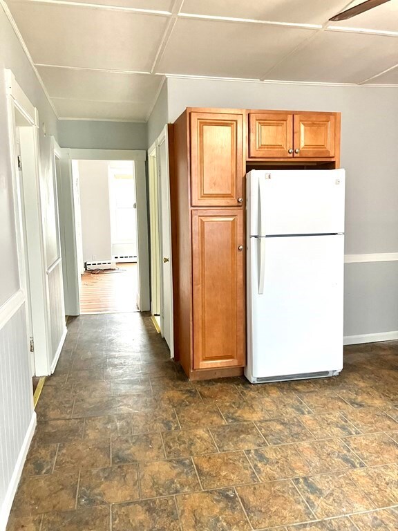 9 Laurel St unit 1, Lynn, MA 01905 - photo 3