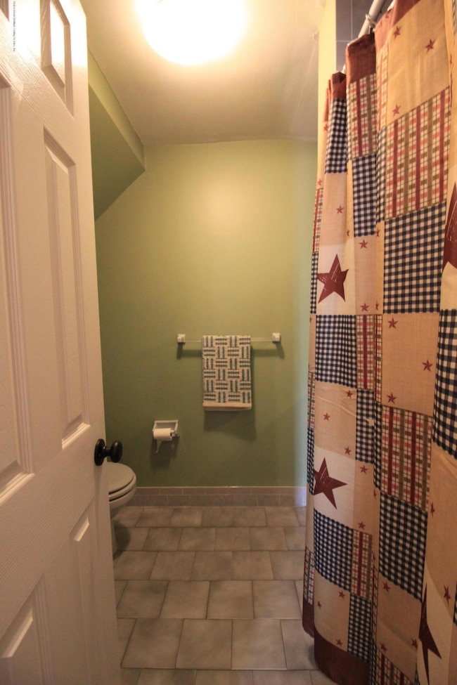 75 Ashley Ln, Staten Island, NY 10309 - photo 7