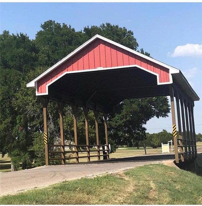 23143 Greenbriar Dr, Whitney, TX 76692 - photo 2