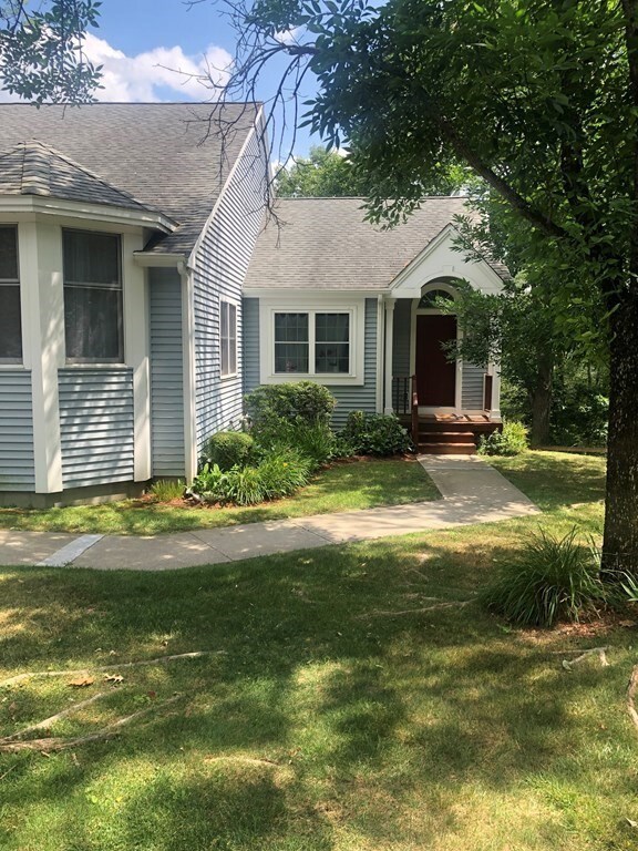 15 Arborwood Dr, Burlington, MA 01803 - photo 2