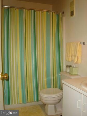140 W Barre St unit R, Baltimore, MD 21201 - photo 4