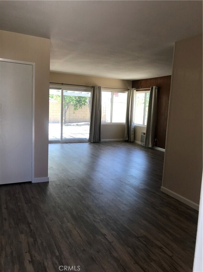 Living room view coming in through front door