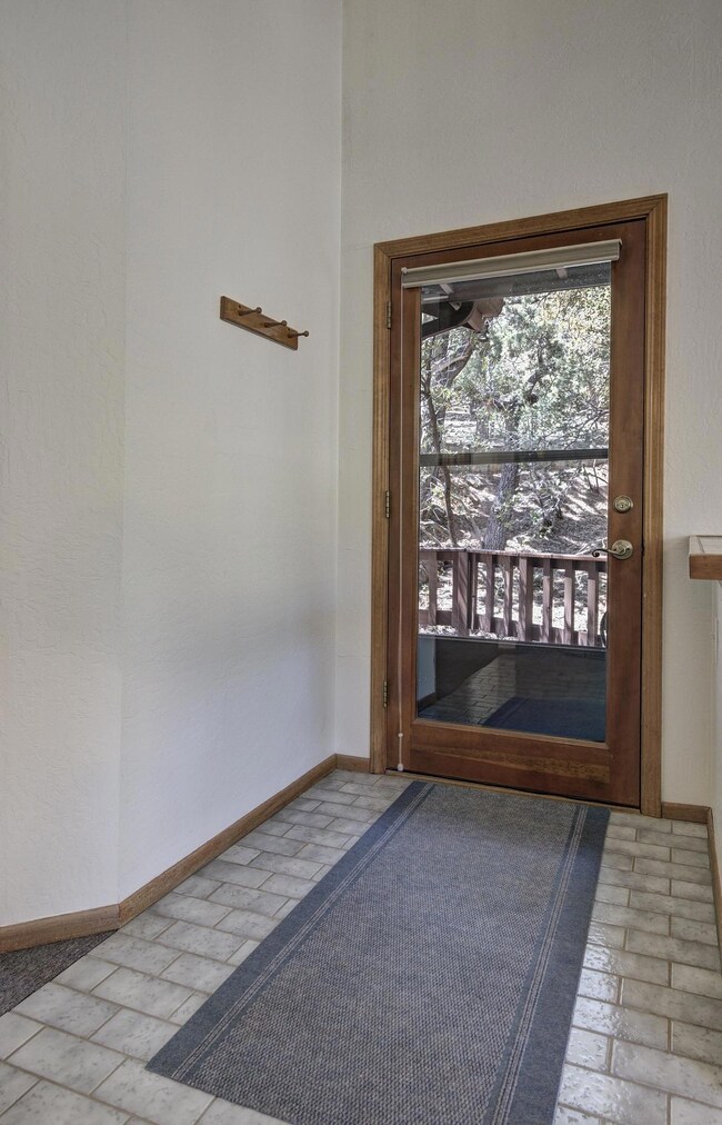 Front entry foyer