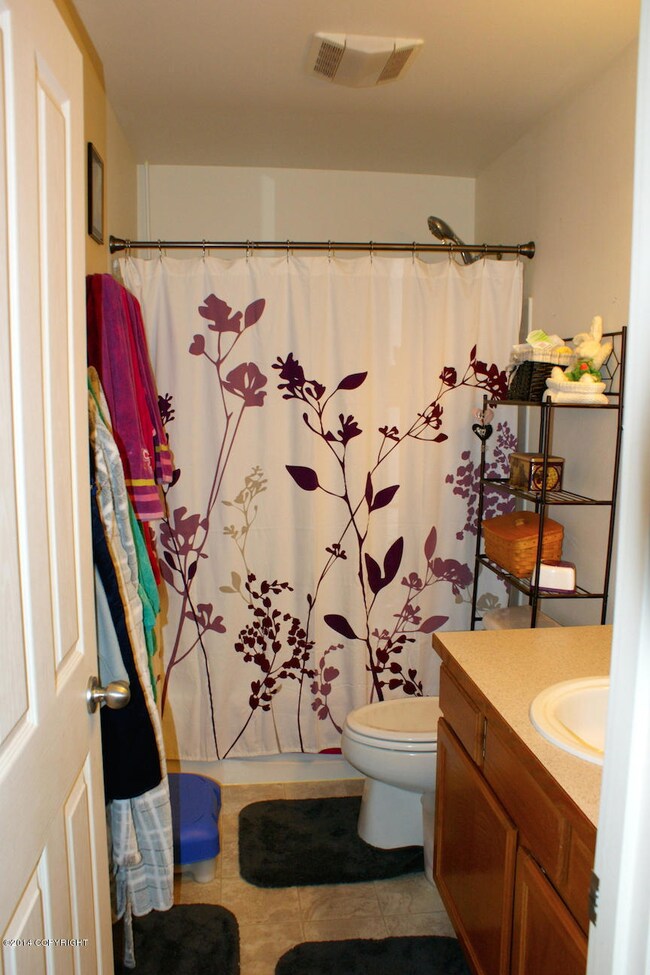 UpstairsBathroom