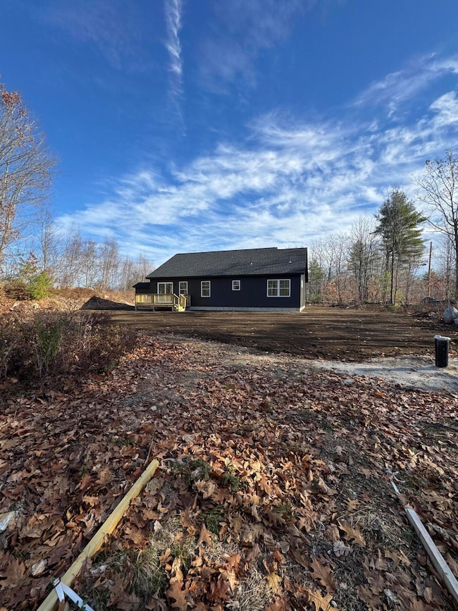 17 Murray Dr, Raymond, ME 04071 - photo 2