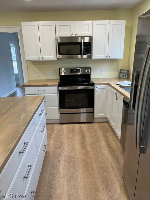 601 Grantwood Ave, Sheffield Lake, OH 44054 - photo 4