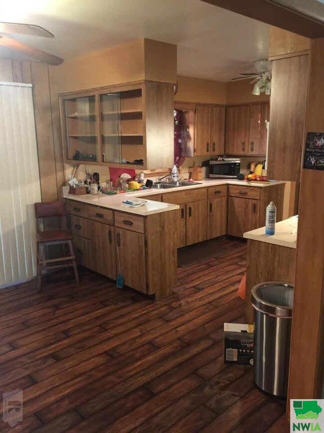 534 3rd St SE, Le Mars, IA 51031 - photo 7