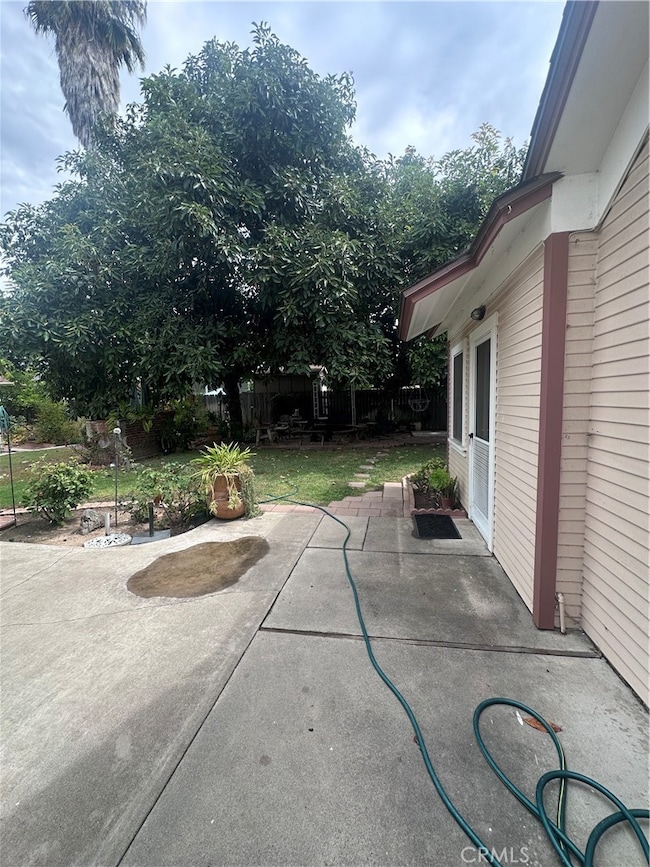 243 N Grand St unit 1/2, Orange, CA 92866 - photo 7