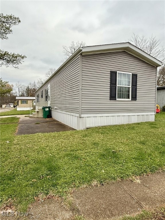 13 Wayne Ln, Chardon, OH 44024 - photo 3