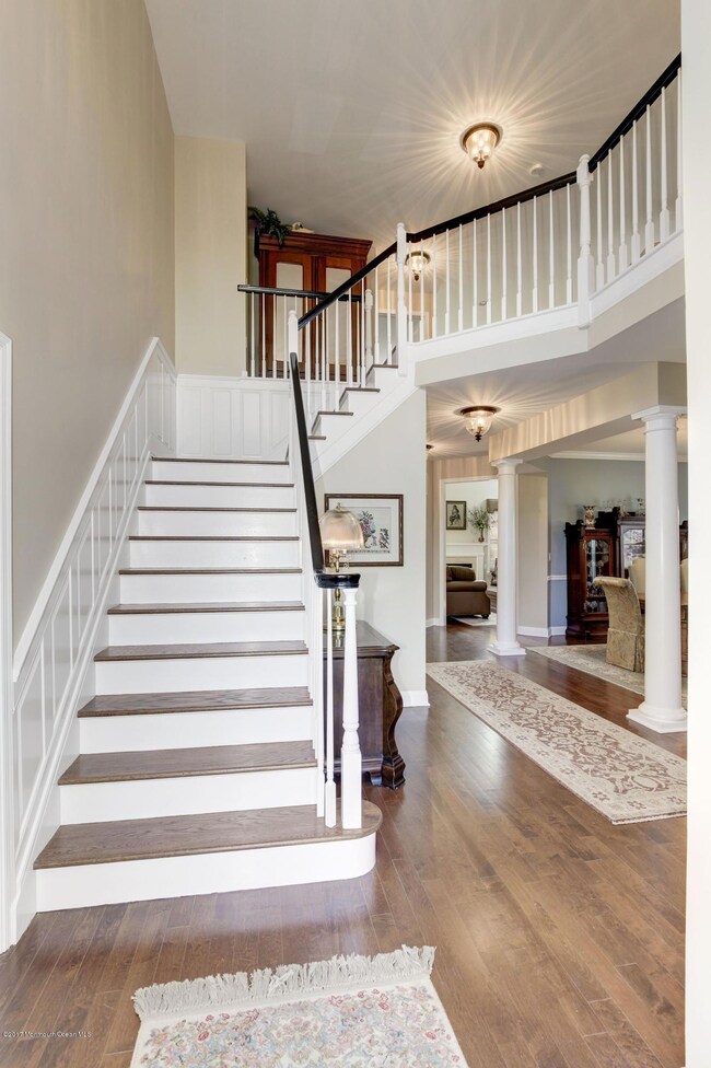 27 W Parsonage Way, Manalapan, NJ 07726 - photo 5