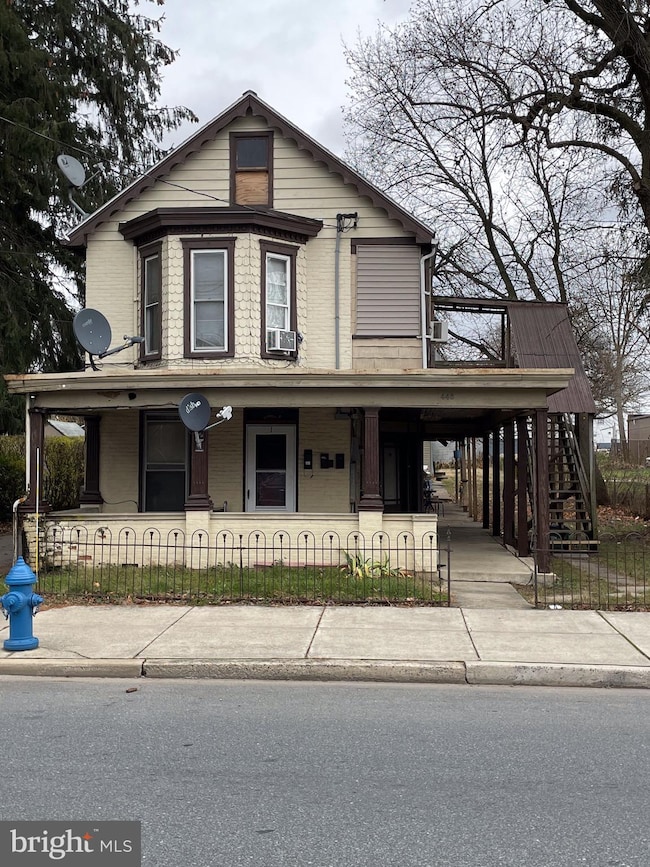 448 S 2nd St, Chambersburg, PA 17201 - photo 2