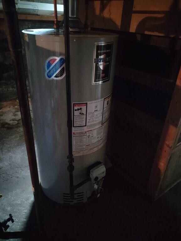 48 Dorchester St, Worcester, MA 01604 - photo 5