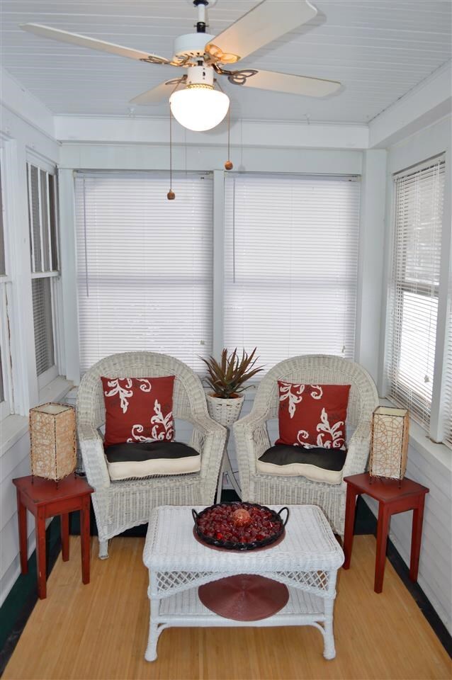 2004 44th St, Rock Island, IL 61201 - photo 3