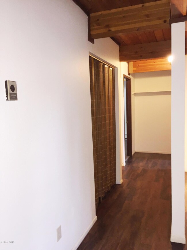 3 hallway (1)