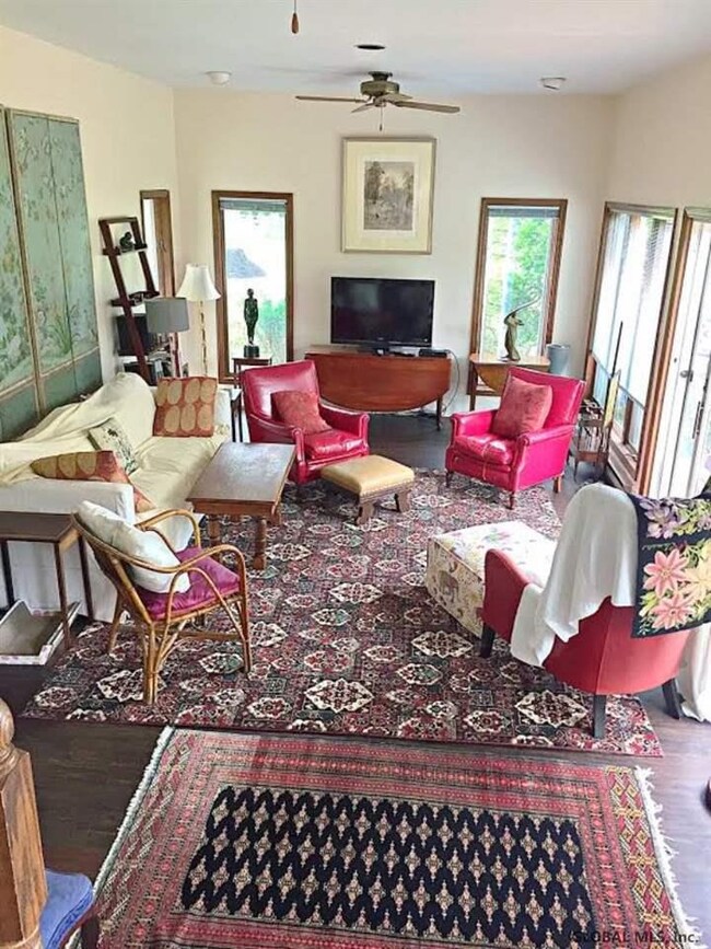 250 van Wies Pt Rd, Glenmont, NY 12077 - photo 5