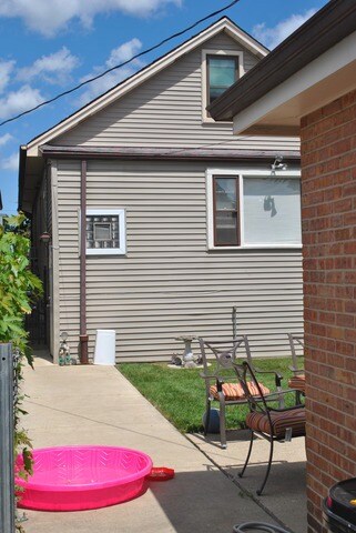 unlisted-address, Chicago, IL 60641 - photo 3