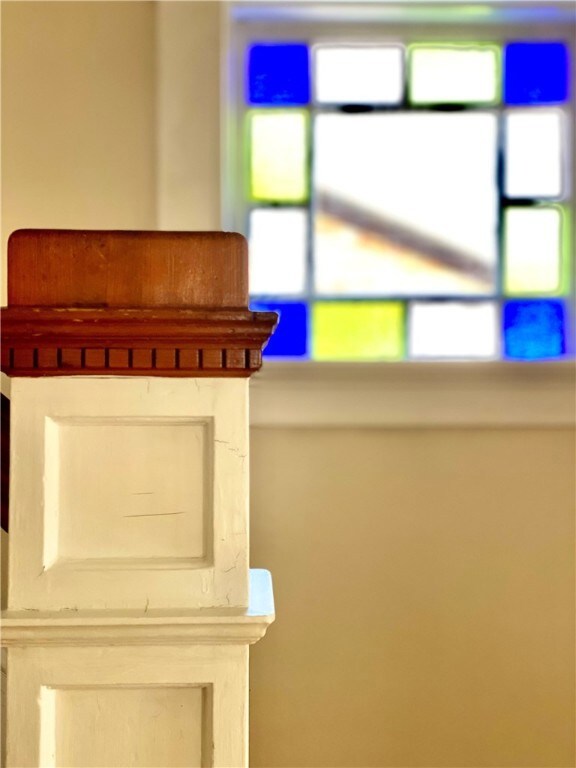 29 Vaughan Ave, Newport, RI 02840 - photo 6