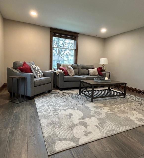 110 4th St SW, Plainview, MN 55964 - photo 3