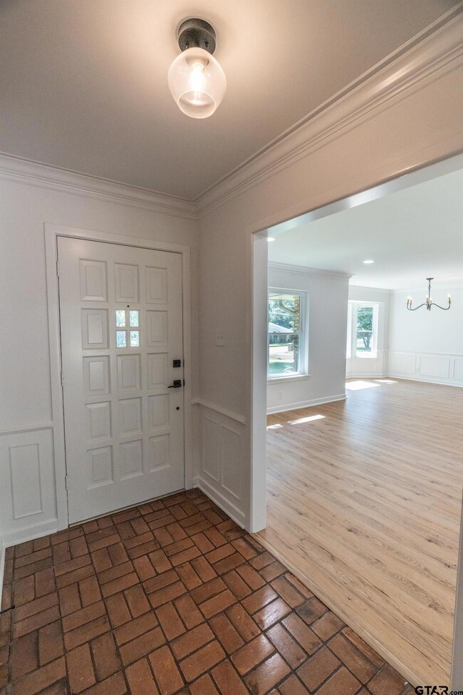 4821 4821 Richmond Rd, Tyler, TX 75701 - photo 7