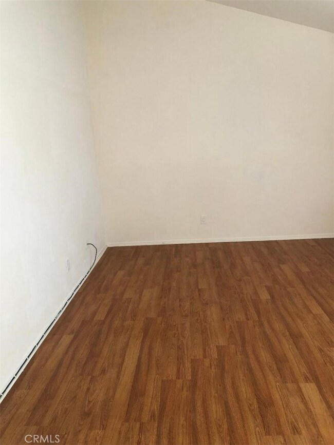 2248 Del Mar Rd unit 3, Montrose, CA 91020 - photo 6