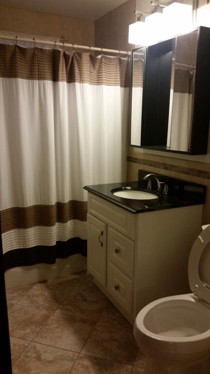 16 Edgecliff Rd unit 2, Watertown, MA 02472 - photo 5