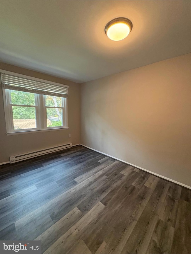 147 S Main St unit 7, Yardley, PA 19067 - photo 6