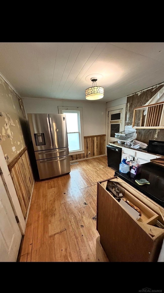 117 Helen Ave, Otsego, MI 49078 - photo 3