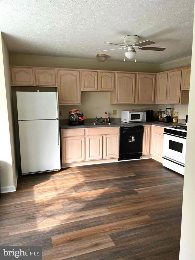 114 Ian Ct, Stephens City, VA 22655 - photo 7