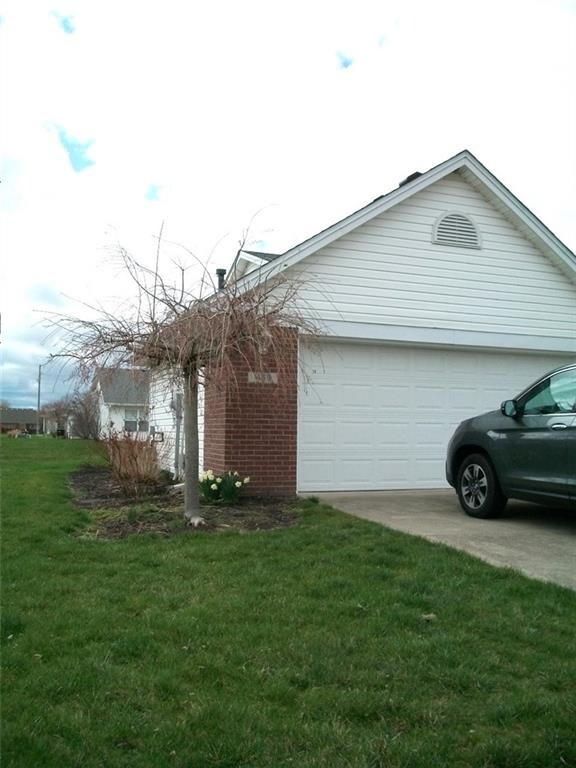 460 Reagan Cir, Franklin, IN 46131 - photo 2