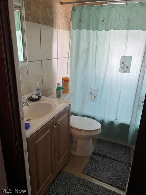 16921 Raymond St, Maple Heights, OH 44137 - photo 7