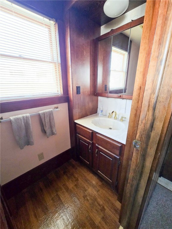 7 Beardsley St, Auburn, NY 13021 - photo 4