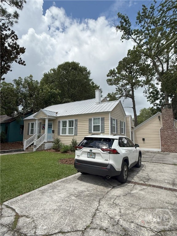 410 E 56th St, Savannah, GA 31405 - photo 2