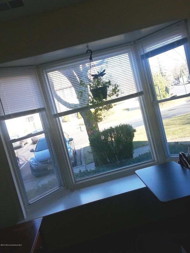 bow window