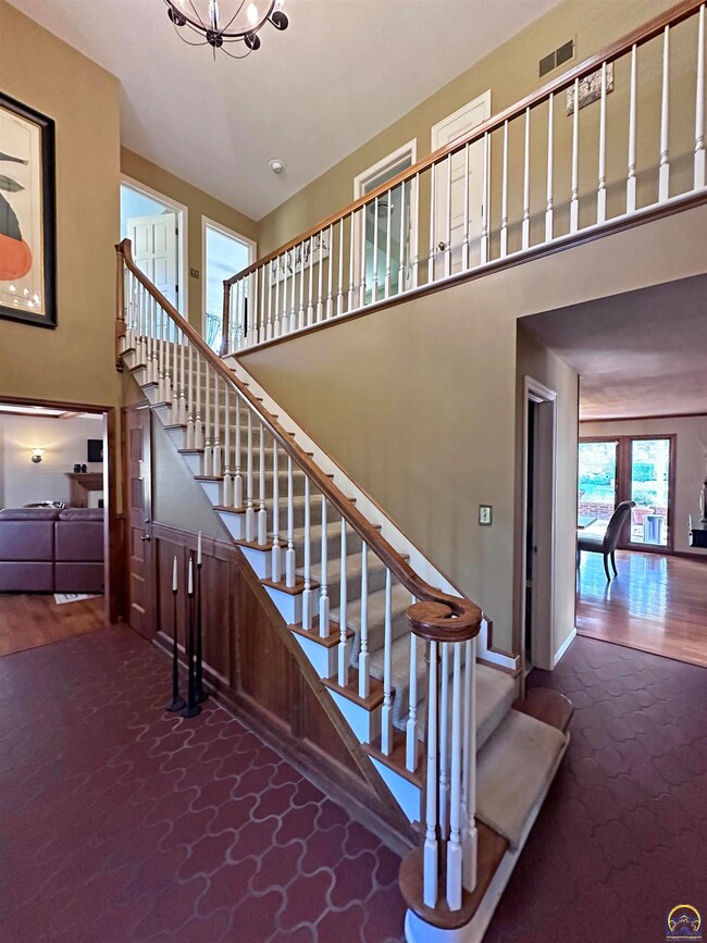 2858 SW Plass Ave, Topeka, KS 66611 - photo 6